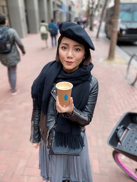 「ZARA（ザラ）のアイテム（ジャケット/アウター、ブラック系）」を使った、Ai-lian Chenさん（レディース）の冬コーディネート