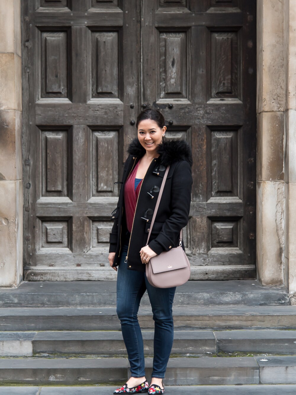 「TOPSHOP、ZARA、Kate Spade、jeans、flats」｜「Topshop Flats（バレエシューズ、ブラック系）」を使った、Elise Armitageさん（レディース・170cm）の春コーディネートの1枚目の写真