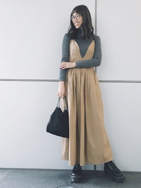 「SO（エスオー）のアイテム（オールインワン・サロペット）」を使った、momoさん（レディース・164cm）の冬コーディネート