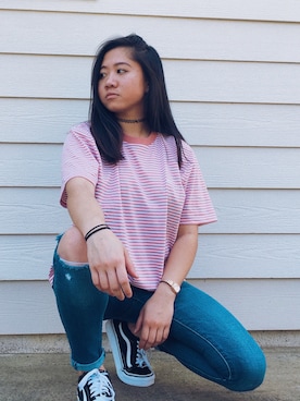 「OBEY」｜「アイテム（デニムパンツ）」を使った、Loan Pham さん（レディース・157cm）の春コーディネート