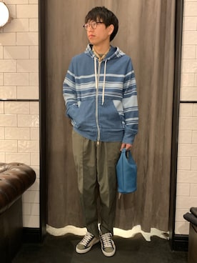「SEAGREEN（シーグリーン）のアイテム」を使った、にっしーさん（メンズ・175cm）の春コーディネート