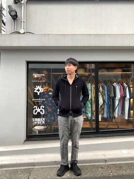 「1piu1uguale3 RELAX（ウノピュウノウグァーレトレリラックス）のアイテム（パーカー）」を使った、にっしーさん（メンズ・175cm）の夏コーディネート