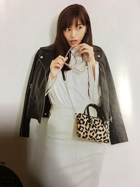 「BLENHEIM（ブレンヘイム）のアイテム」を使った、ほさかさん（レディース・172cm）の冬コーディネート