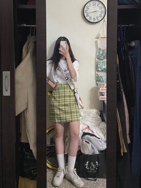 「muahmuah（ムーアムーア）のアイテム（Tシャツ/カットソー）」を使った、_sc.47 さん（レディース・156cm）の冬コーディネート