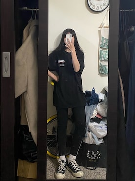 「muahmuah（ムーアムーア）のアイテム（Tシャツ/カットソー）」を使った、_sc.47 さん（レディース・156cm）の冬コーディネート