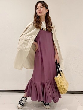 「SHIPS（シップス）のMUUN:JOHN ニットトート（トートバッグ、イエロー系）」を使った、関田さん（レディース・160cm）の秋コーディネート