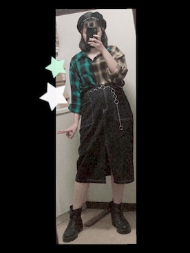 「ラブアンドピース2020」｜「アイテム（ハンチング/ベレー帽）」を使った、Emily🐰さん（レディース・155cm）の秋コーディネート