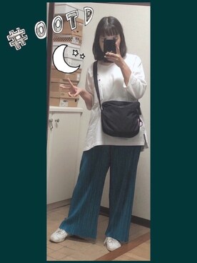 Emily🐰さんのコーディネート