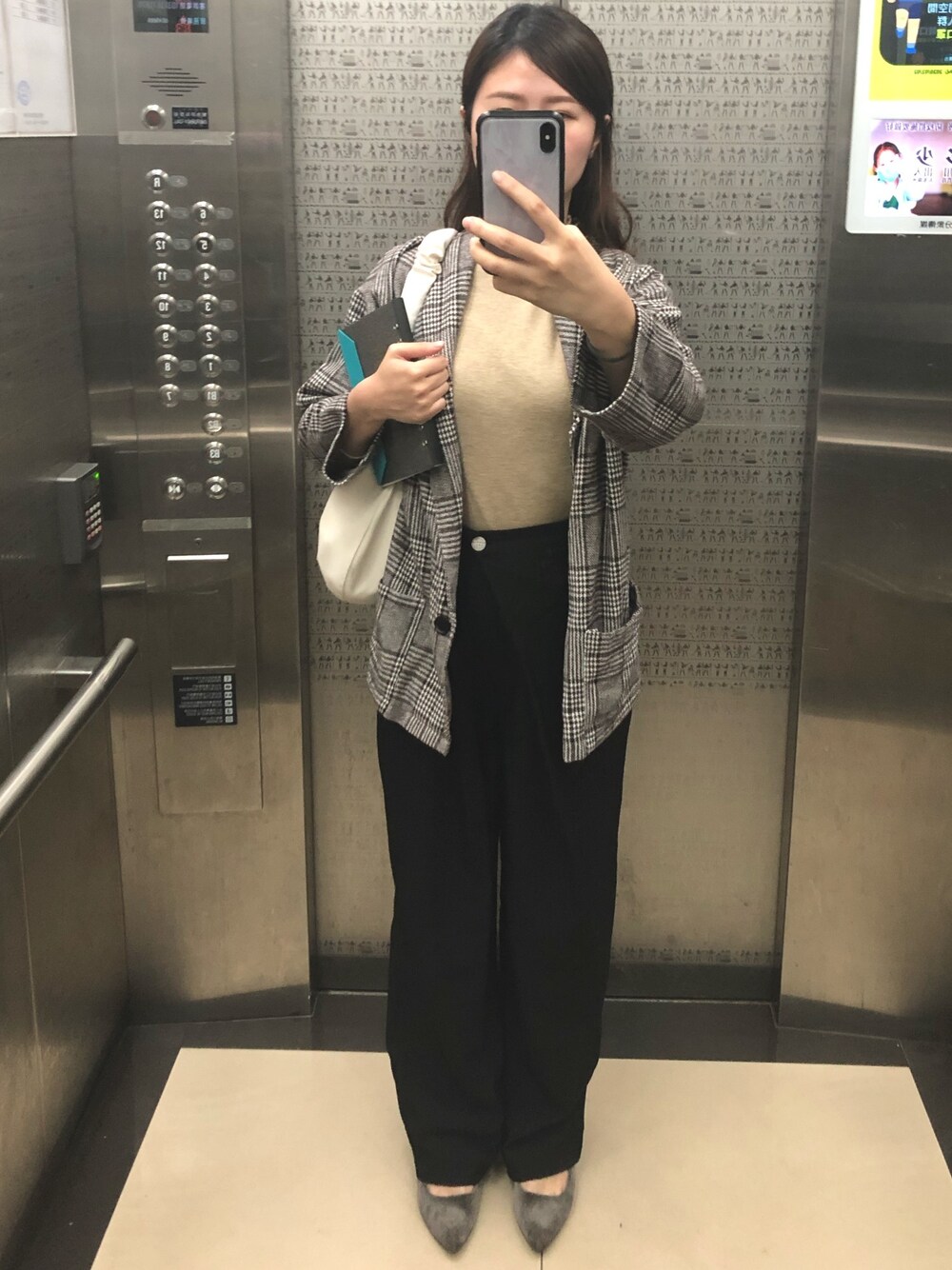 「ootd、office style、winter、WINTER STYLE、Office casual、office lady」｜「PAZZOのアイテム（スラックス、ブラック系）」を使った、Yabe Daiさん（レディース・158cm）の冬コーディネートの1枚目の写真