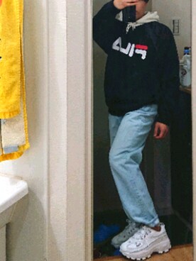 「FILA（フィラ）のアイテム（スウェット）」を使った、conさん（メンズ・158cm）の冬コーディネート