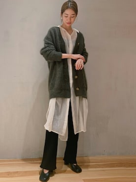 「ファー」｜「アイテム（シャツワンピース）」を使った、Neneさん（レディース・164cm）の秋コーディネート