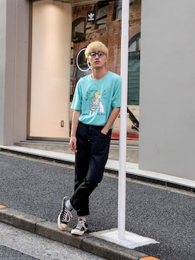 「soe（ソーイ）のアイテム（デニムパンツ）」を使った、Haruki Tadaさん（メンズ・170cm）の夏コーディネート