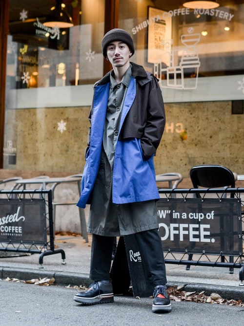 DRIES VAN NOTENのステンカラーコートを使った人気ファッション