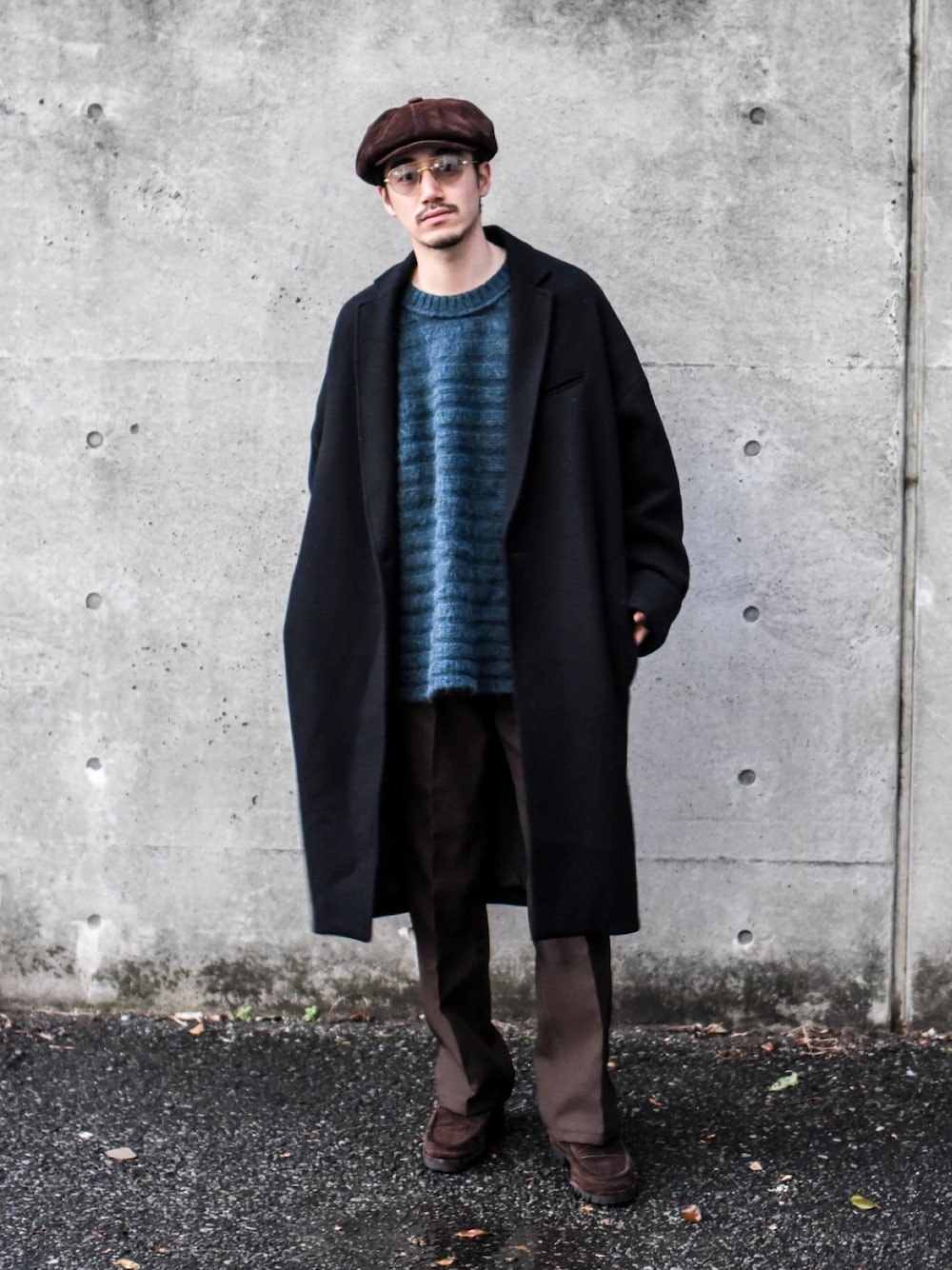 NEONSIGNのチェスターコートを使った人気ファッションコーディネート