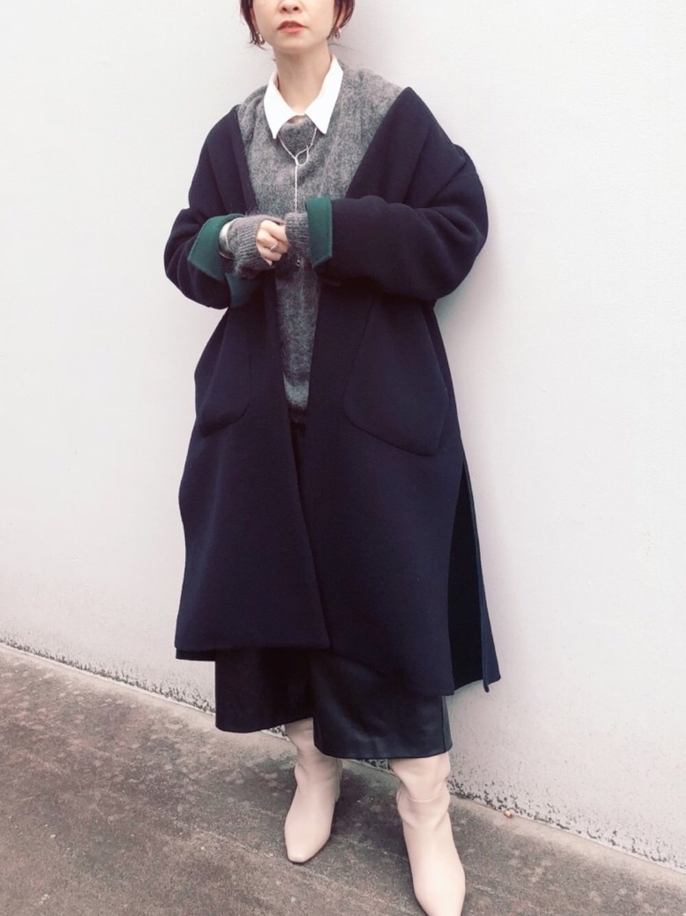 ENFOLDのノーカラーコートを使ったレディース人気ファッション