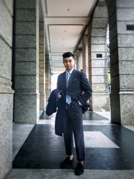 「HUGO BOSS（ヒューゴボス）のアイテム（フォーマルスーツ/小物）」を使った、林建順さん（メンズ・171cm）の春コーディネート
