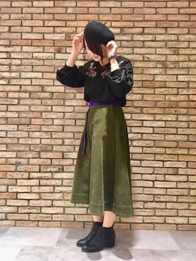 「AS KNOW AS plus（アズノゥアズプラス）のアイテム（トップス）」を使った、14+ コピス吉祥寺店 スタッフさん（レディース・163cm）の冬コーディネート