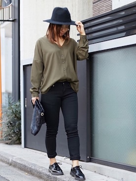 「アイテム（クラッチバッグ）」を使った、aya＊meさん（レディース・157cm・20代）の冬コーディネート