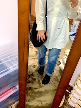 「AZUL（アズール）のアイテム（バッグ）」を使った、かちゅさん（レディース・155cm）の秋コーディネート