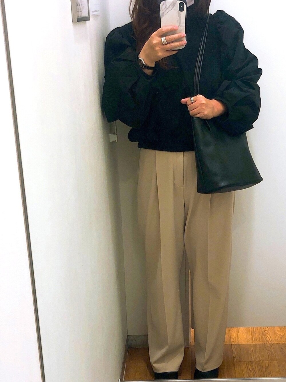 「ZARA、アパートバイローリーズ、e.m.(e.m.)、オリエンタルトラフィック、秋のコーデ、休日スタイル、シンプル」｜「ZARAのアイテム（スウェット、ブルー系）」を使った、ka☺︎さん（レディース・156cm）の秋コーディネートの1枚目の写真