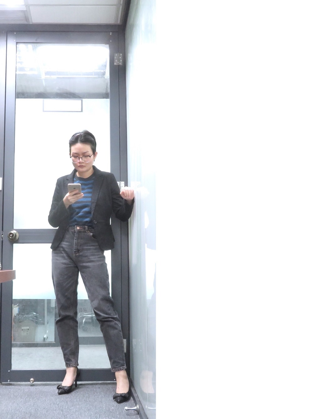 「ootd、OL」｜「Marc by Marc Jacobsのアイテム（テーラードジャケット、ブラック系）」を使った、CipherXiaoさん（レディース・163cm）の秋コーディネートの1枚目の写真