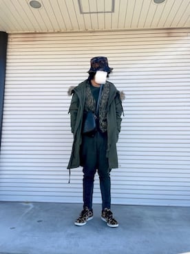 「glamb（グラム）のアイテム（カーゴパンツ）」を使った、Yuさん（メンズ・182cm）の冬コーディネート