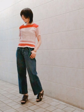 「christian dior」｜「アイテム（デニムパンツ）」を使った、小柳紫さん（レディース・159cm）の春コーディネート