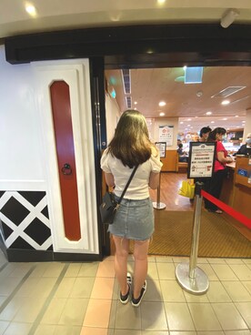 「Sweet（スウィート）のアイテム」を使った、𝕁𝕖𝕟𝕟𝕚𝕗𝕖𝕣亮亮さん（レディース・162cm）の夏コーディネート