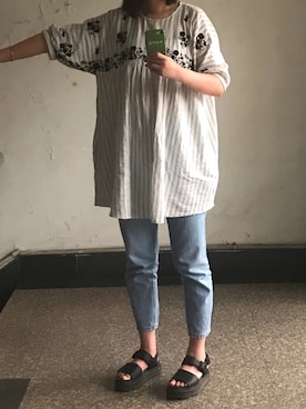 「ZARA（ザラ）のアイテム（ワンピース、ホワイト系）」を使った、moumikaさん（レディース・172cm）の夏コーディネート