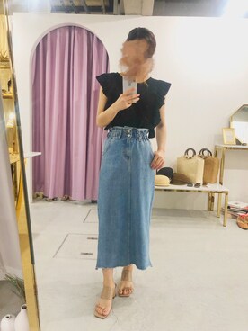 moderobe akiraさんの「ウエストギャザースカート」を使ったコーディネート