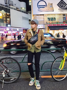 Vic Yangさんのコーディネート