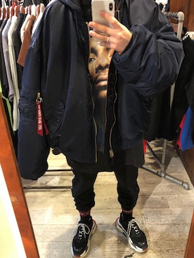 「vetements」｜「アイテム（MA-1）」を使った、Rさん（メンズ・175cm）の春コーディネート