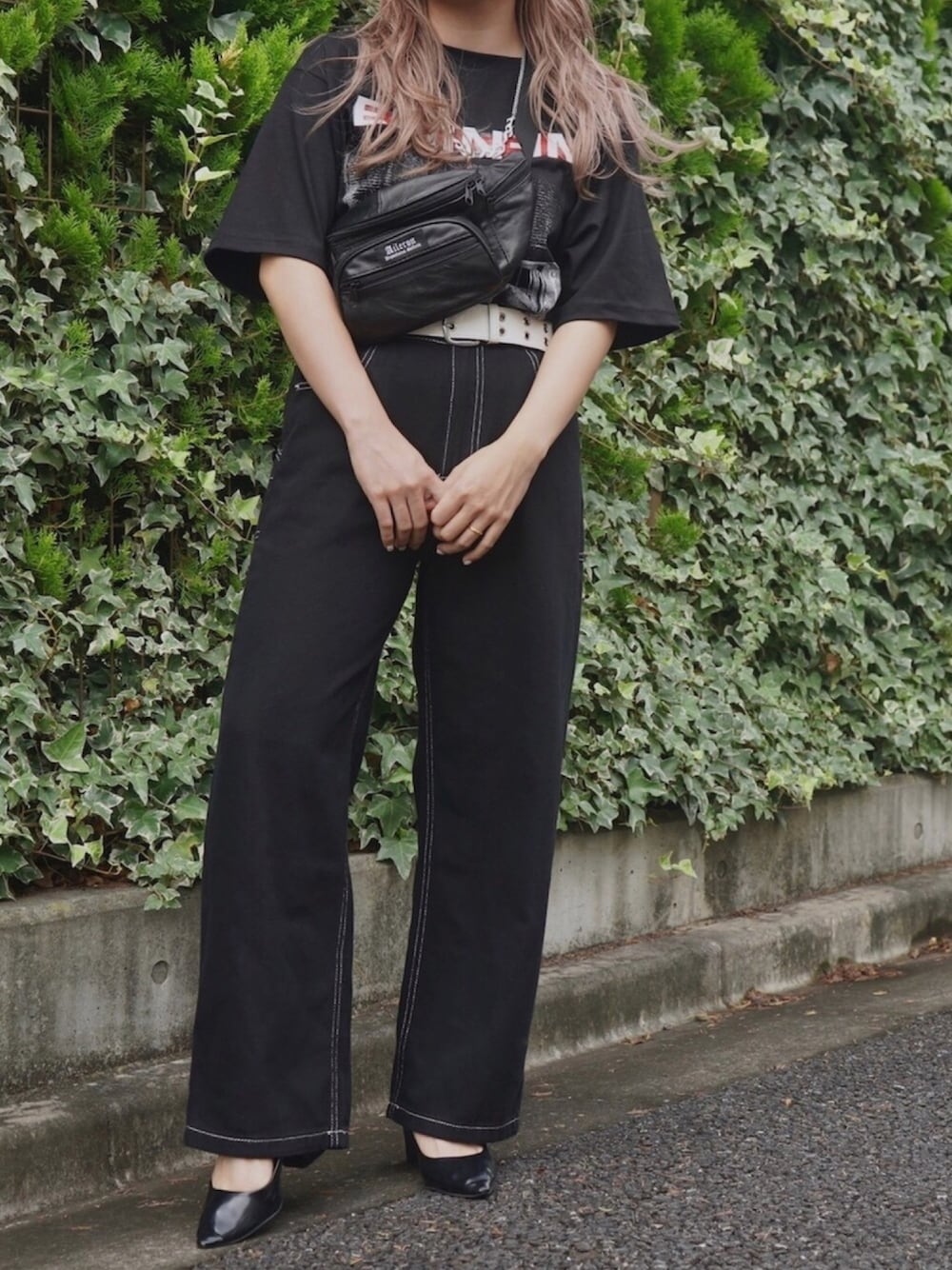 「A.D.G、モノトーン、モノトーンコーデ、ブラック、ブラックコーデ、ブラックデニム、Tシャツ×デニム、Tシャツ、ビッグシルエット、ビッグT」｜「A.D.Gの"EMINEM" PHOTO PRINT BIG TEE(black)（Tシャツ/カットソー、ブラック系）」を使った、A.D.Gさん（レディース・150cm）の夏コーディネートの1枚目の写真