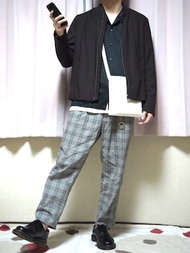「Dr. Martens（ドクターマーチン）のDr.Martens (ドクターマーチン)/1461 3EYE GIBSON SHOES（その他シューズ）」を使った、Syoさん（メンズ・168cm）の秋コーディネート