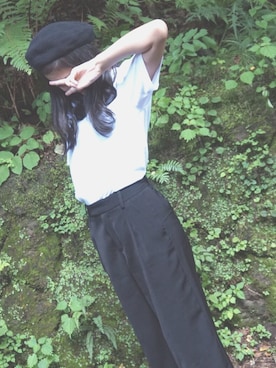 「白黒」｜「アイテム（ハンチング/ベレー帽）」を使った、Yukaさん（レディース・156cm）の秋コーディネート