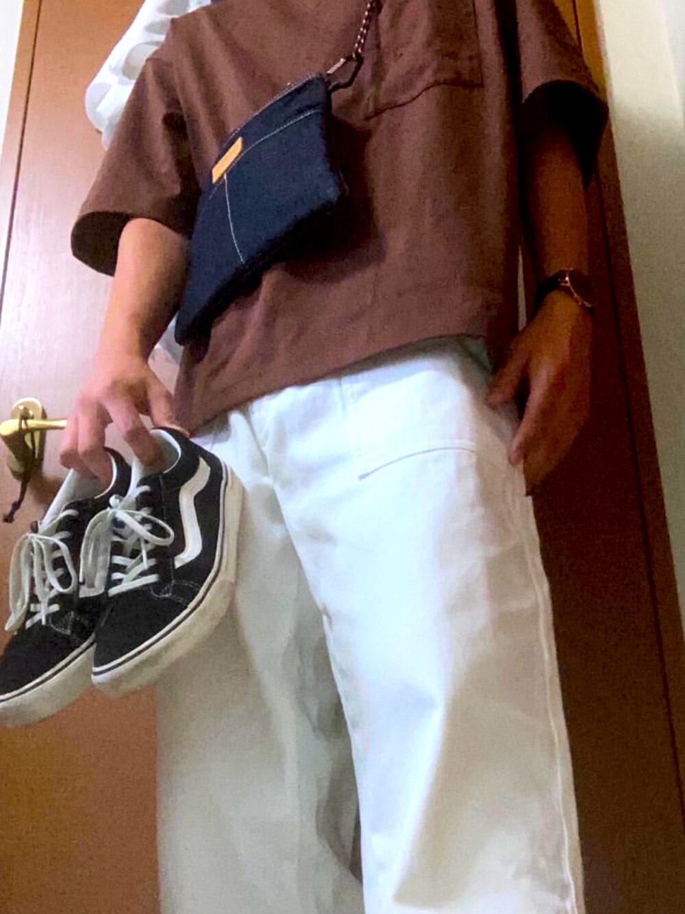 「niko and...のペインターデニムパンツ（デニムパンツ、ブルー系）」を使った、rinrin06190906さん（メンズ・179cm）の夏コーディネートの1枚目の写真