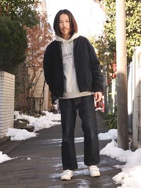 「MR.OLIVE（ミスターオリーブ）のアイテム（ブルゾン）」を使った、手嶋 祐生さん（メンズ・171cm）の冬コーディネート