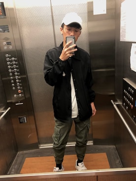 「PALACE（パレス）のアイテム（ジャケット/アウター）」を使った、王立衡さん（メンズ・172cm）の秋コーディネート