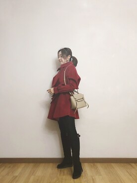 「アイテム（ダッフルコート、レッド系）」を使った、妮娜Ninaさん（レディース・159cm）の冬コーディネート