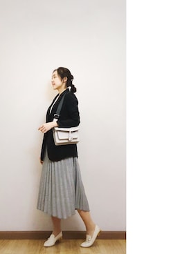「theory（セオリー）のアイテム（テーラードジャケット）」を使った、妮娜Ninaさん（レディース・159cm）の春コーディネート