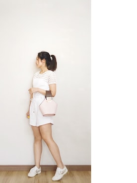 妮娜Ninaさんのコーディネート