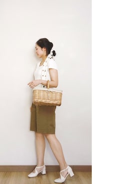 妮娜Ninaさんのコーディネート