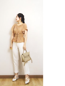 妮娜Ninaさんのコーディネート