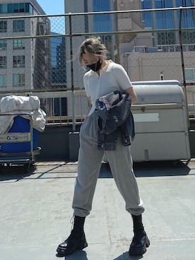 「SPINNS(スピンズ)のアイテム(デニムジャケット)」を使った、asukaさん(レディース・155cm)の春コーディネート