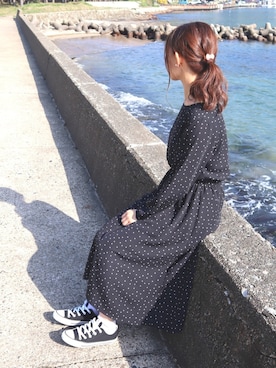 「Honeys（ハニーズ）のアイテム（ワンピース、ブラック系）」を使った、ハルさん（レディース・157cm）の春コーディネート