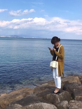 「Honeys（ハニーズ）のアイテム（カーディガン/ボレロ、ブラウン系）」を使った、ハルさん（レディース・157cm）の春コーディネート