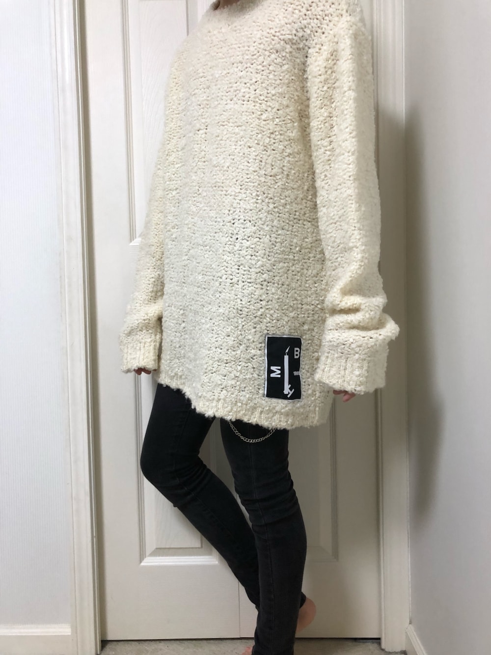 「冬コーデ、SEKAI NO OWARI、ミスビヘイブ、おしゃれさんと繋がりたい、美容学生、ホワイトコーデ、LIDnM、LIDnM snap」｜「MISBHVのアイテム（トップス、ホワイト系）」を使った、KEISHIさん（メンズ・176cm）の秋コーディネートの1枚目の写真
