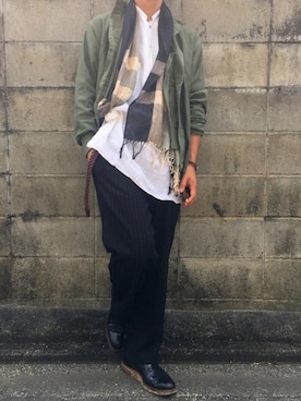 「FORMEのアイテム（トップス）」を使った、タム  さん（メンズ・178cm）の夏コーディネート