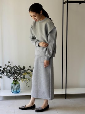「green label relaxing（グリーンレーベルリラクシング）のCFC メタルカーブ フープ イヤリング（イヤリング）」を使った、kawamura_sさん（レディース・164cm）の秋コーディネート