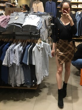 「Guess（ゲス）のアイテム（アナログ腕時計）」を使った、sHIyUさん（レディース・162cm）の冬コーディネート